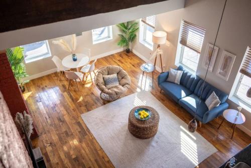 Broadway Suites Stunning Downtown Condos — 4-Star Luxury Hotel in Cincinnati, United States
