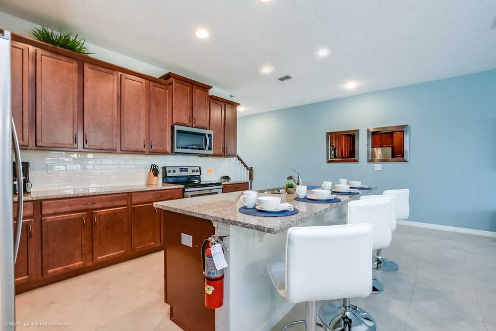 Resort Community Town Home with Pool - photo 12