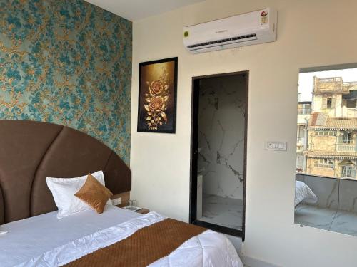 Hotel Shivay — Indore — photo 3
