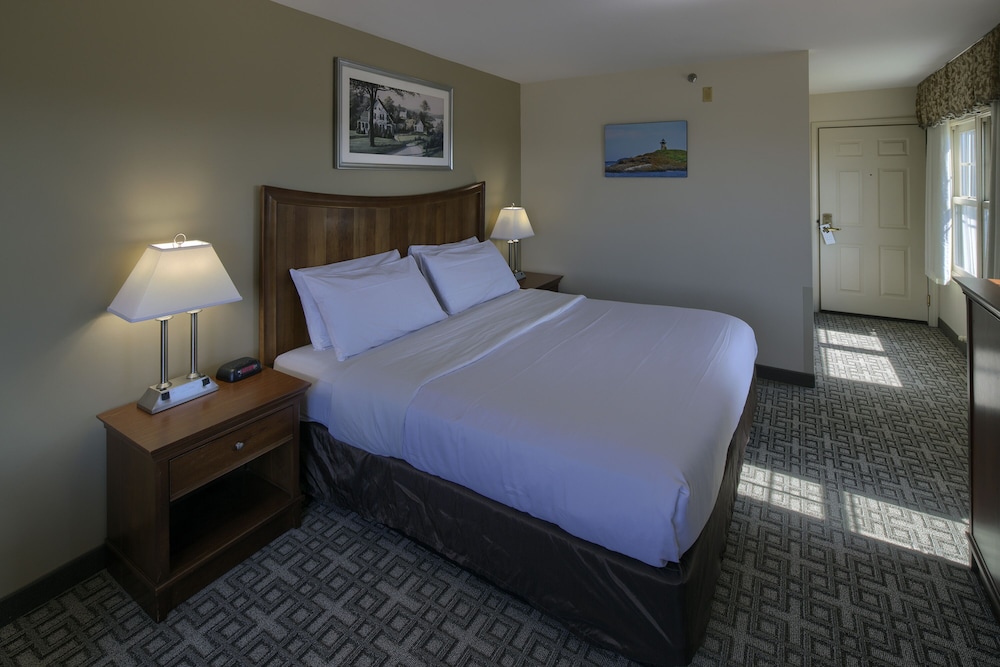 Country Inn at The Mall - photo 22