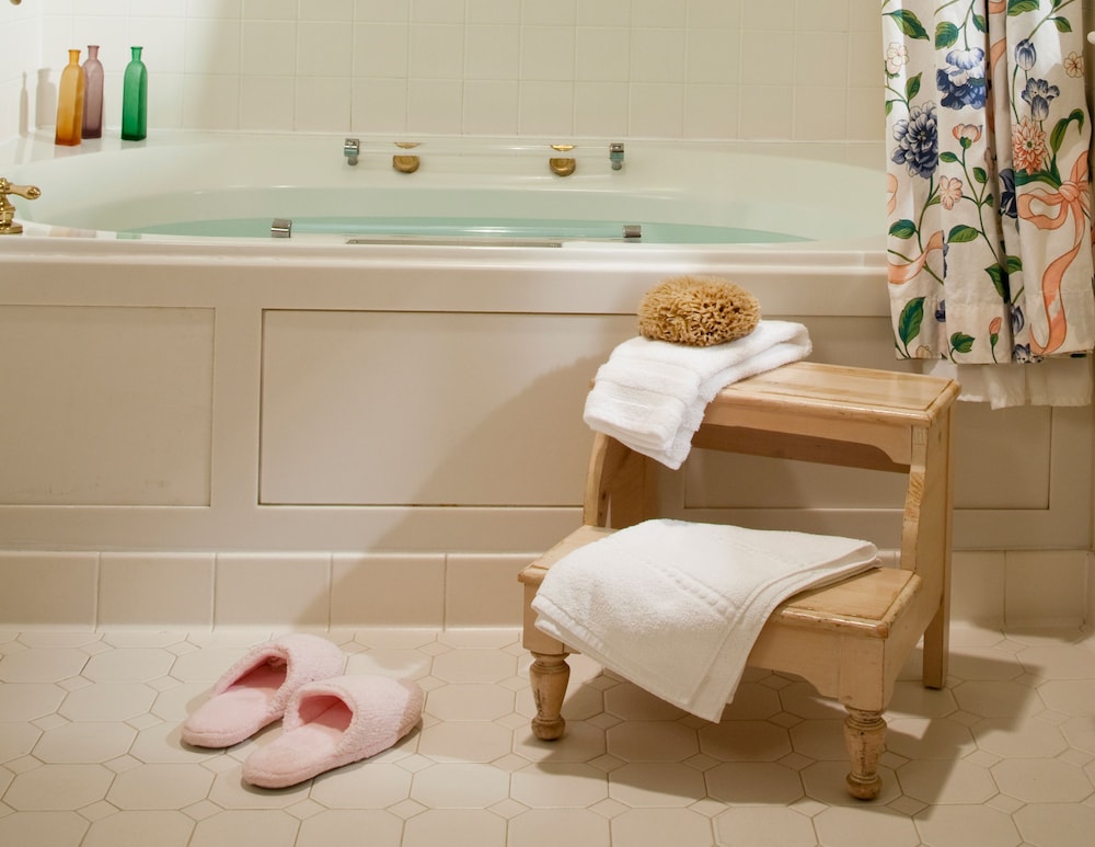Swift House Inn - photo 110