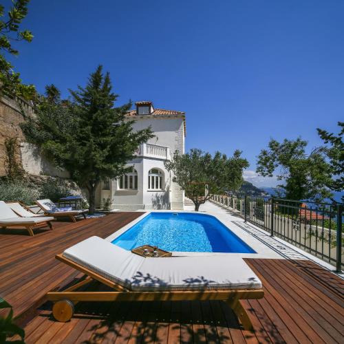 Villa Captain's view Dubrovnik Seaview & Pool