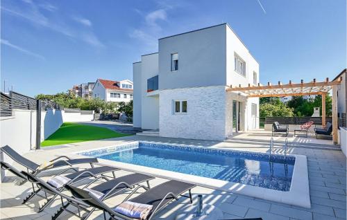 Villa Lumaka Sun — 5-Star Luxury Hotel in Sibenik, Croatia