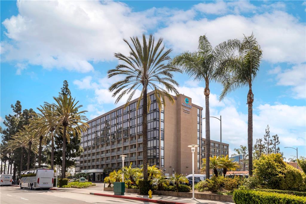 Hotel image of Clarion Hotel Anaheim Resort