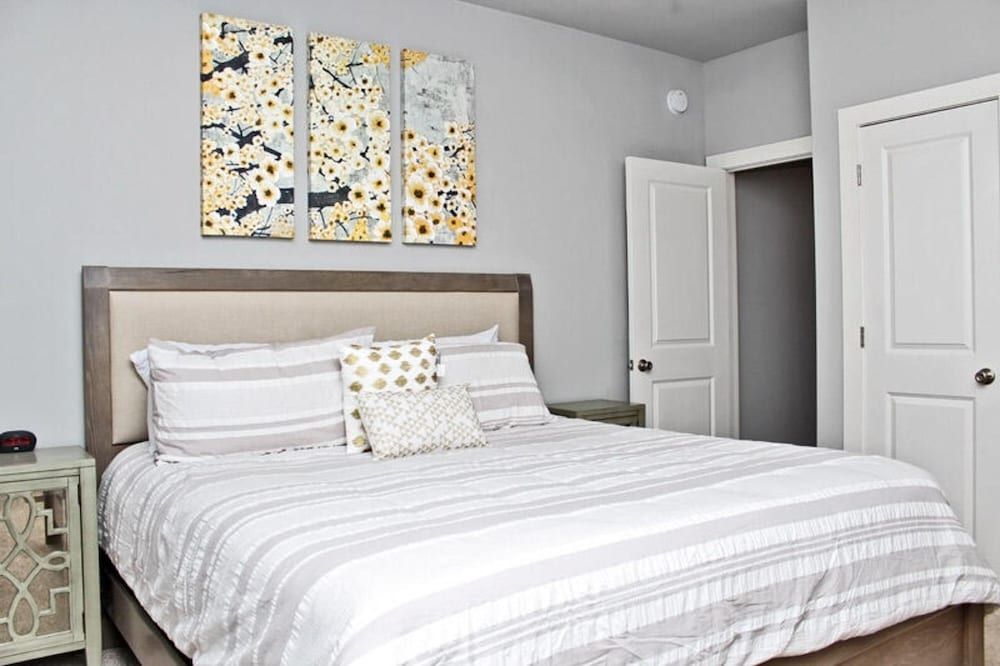 Romeo Beach by Youngs Suncoast - photo 17
