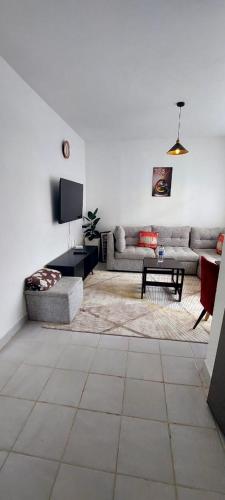 Cosy 1 Bedroom with 2 TVs