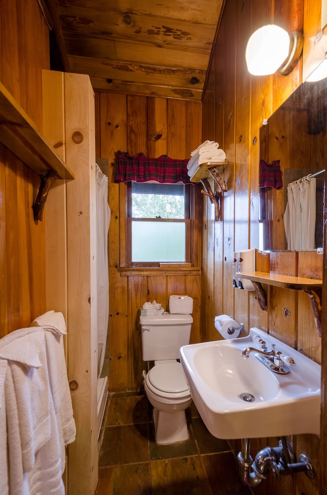 Idyllwild Bunkhouse - photo 32
