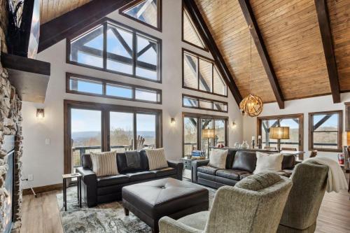 Mountain View Manor in Banner Elk, United States