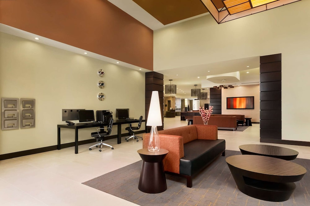 Embassy Suites by Hilton Salt Lake West Valley City - photo 84
