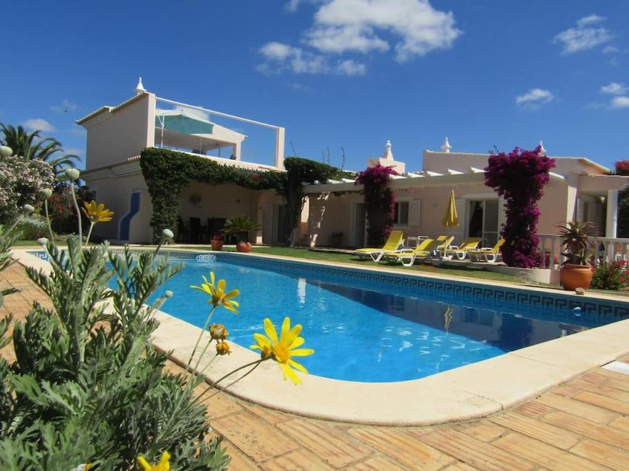 Villa do Farol — 4-Star Luxury Hotel in Estombar, Portugal