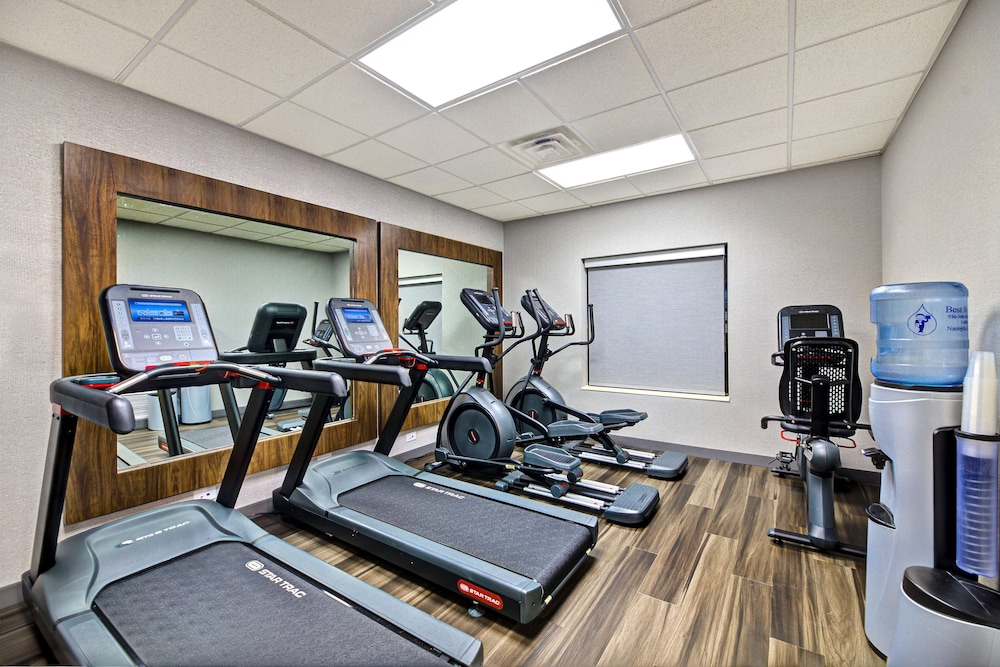 Hampton Inn & Suites Nacogdoches - photo 38