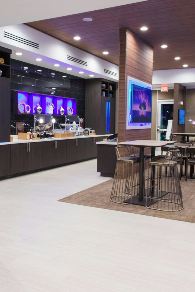 SpringHill Suites by Marriott Birmingham Gardendale - photo 31