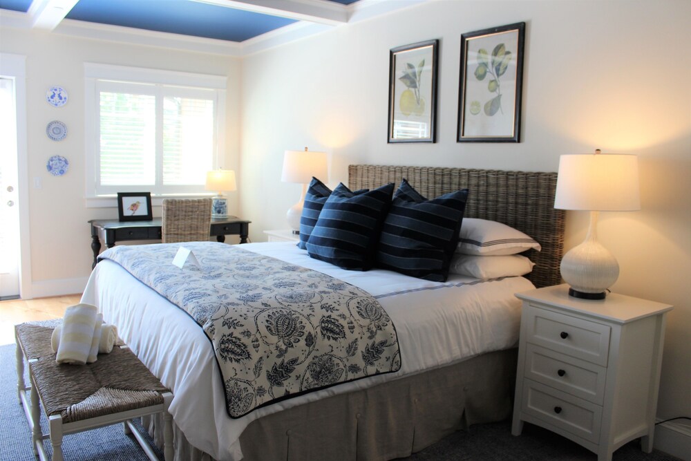 The Inn at Pleasant Beach - photo 17