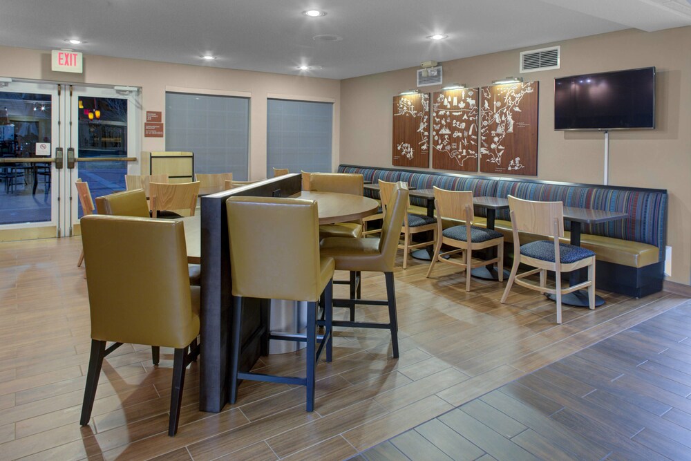 TownePlace Suites by Marriott Wichita East - photo 15