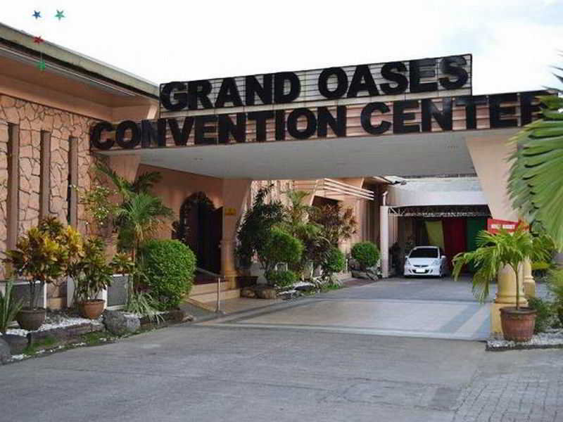 The Ritz Hotel at Garden Oases — hotel in Davao