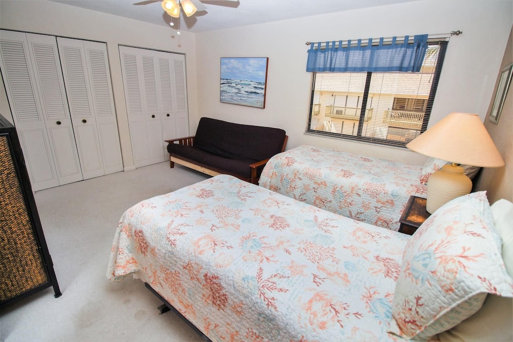 Oceanside Village D2 - photo 6