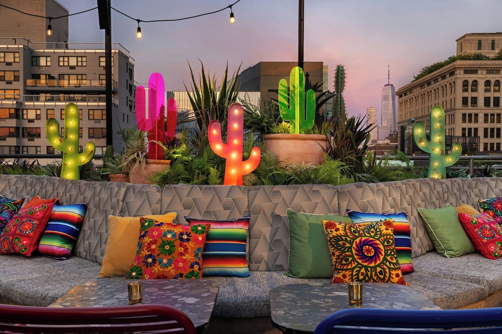 Moxy NYC East Village - photo 44