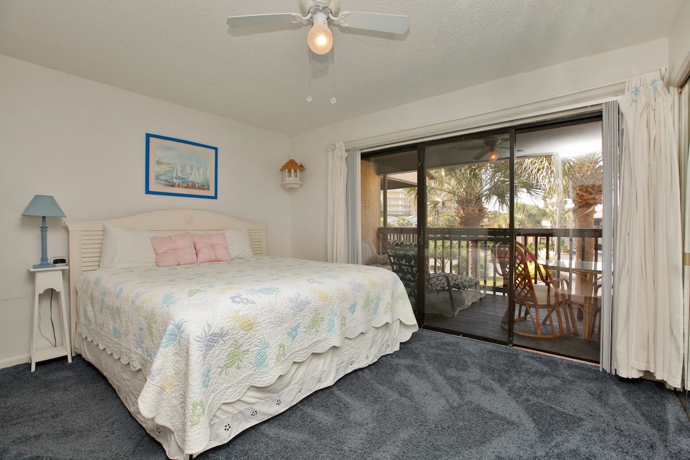 Portside Resort by Panhandle Getaways - photo 6