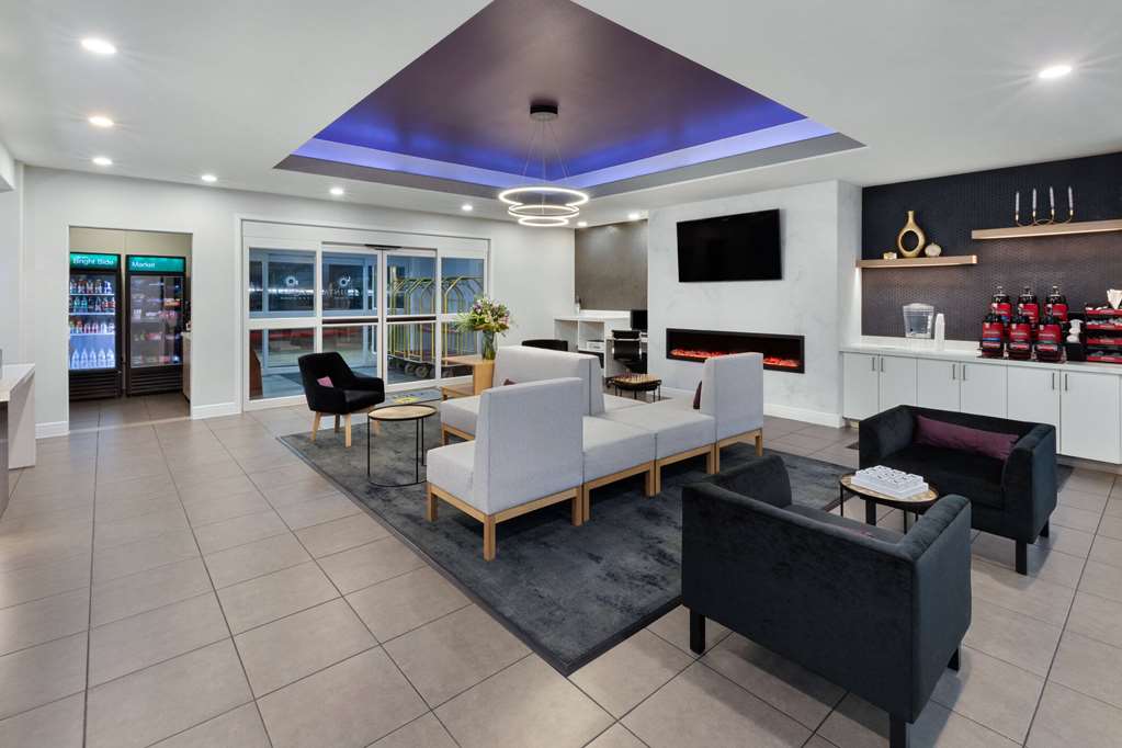 La Quinta Inn & Suites by Wyndham Austin Cedar Park - photo 7