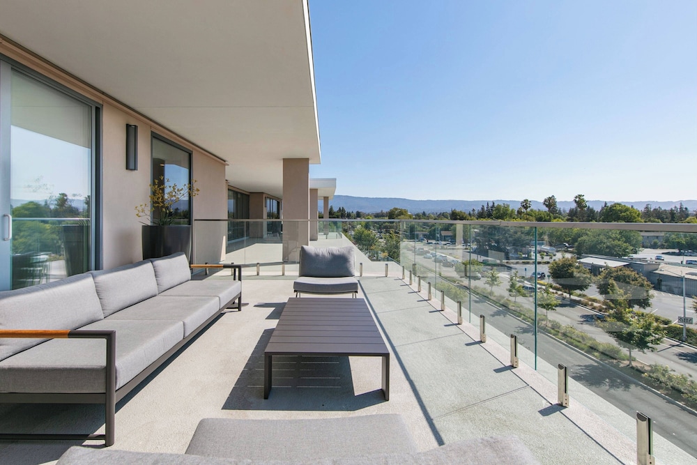 AC Hotel by Marriott Palo Alto - photo 17