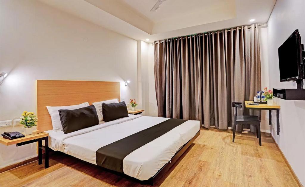 Hotel Aravali Inn & Banquet Hall in Faridabad, India