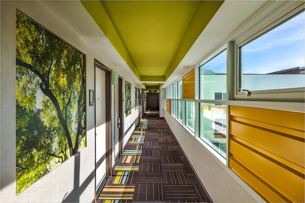 Hotel Indigo Anaheim by IHG - photo 45