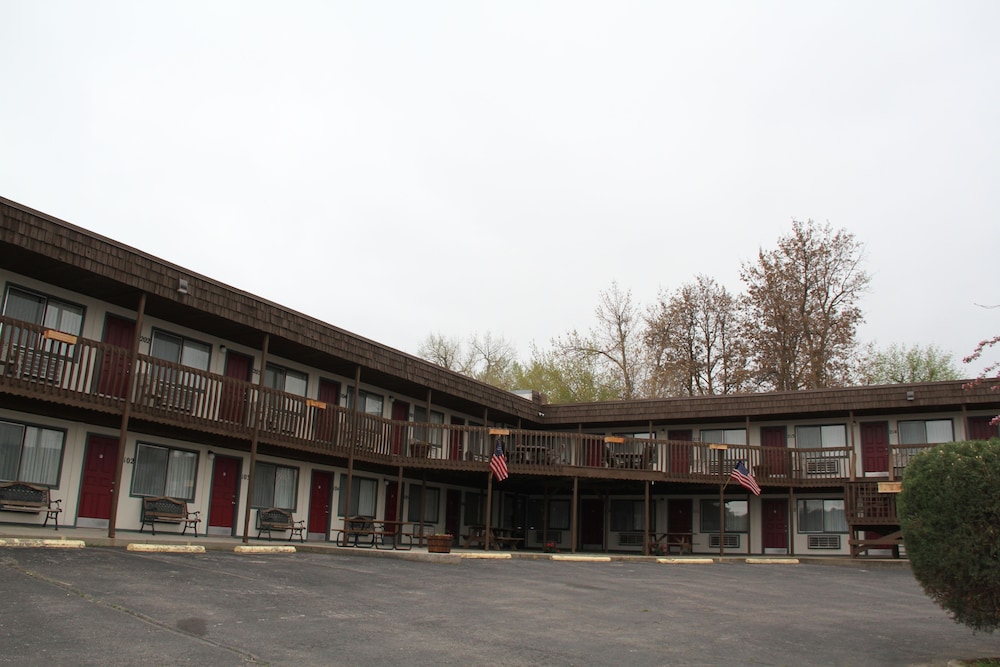 The Sturgis Motel - photo 16