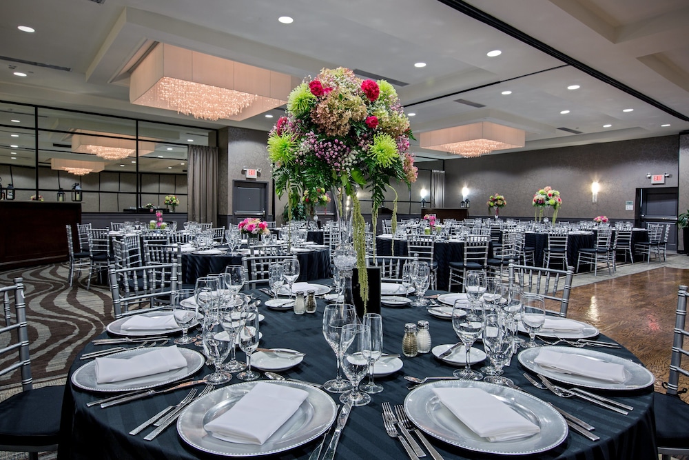 Crowne Plaza Suffern Mahwah by IHG - photo 42