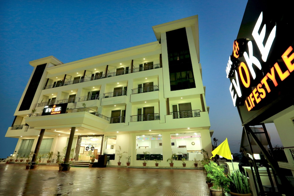 Evoke Lifestyle in Katra, India