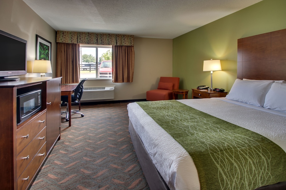 Greenfield Inn and Suites Elizabethtown KY I65 Exit 94 - photo 22