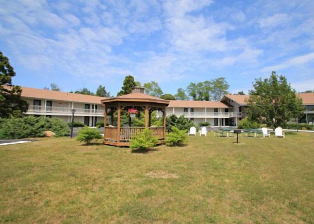 Seashore Park Inn - photo 28