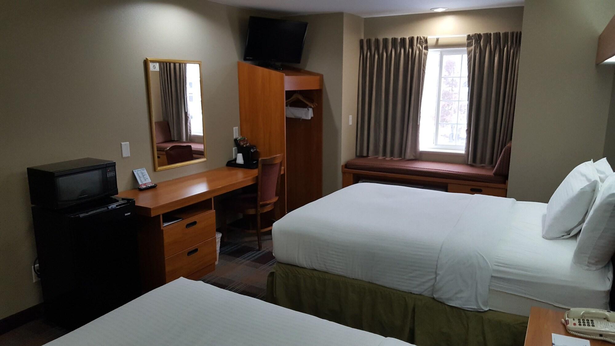 Microtel Inn & Suites by Wyndham Bozeman - photo 14