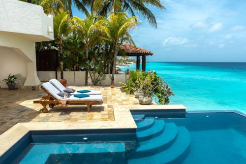 Nirvana Lodge with Private Pool and House Reef — 4-Star Luxury Hotel in Kralendijk, Bonaire, Sint Eustatius and Saba