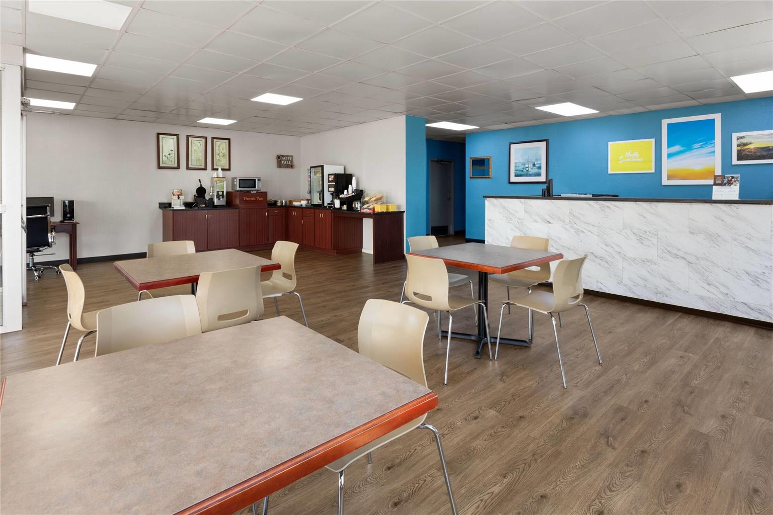 Days Inn by Wyndham Cambridge - photo 23