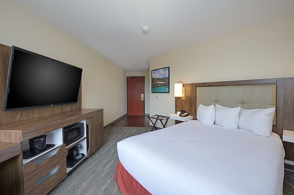 Portlander Inn and Marketplace - photo 4