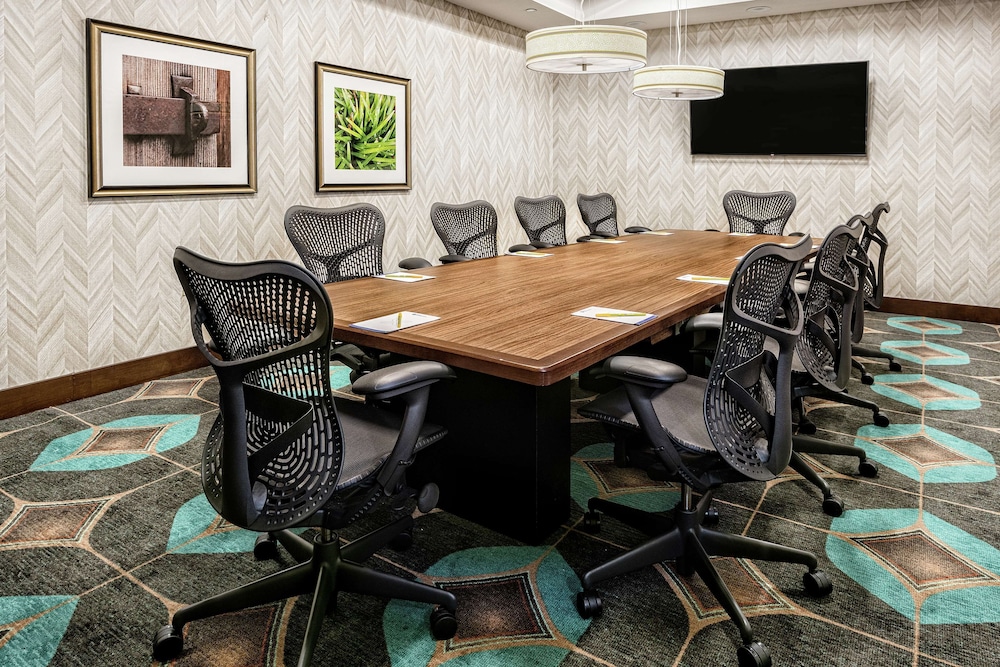Hilton Garden Inn San Marcos - photo 28