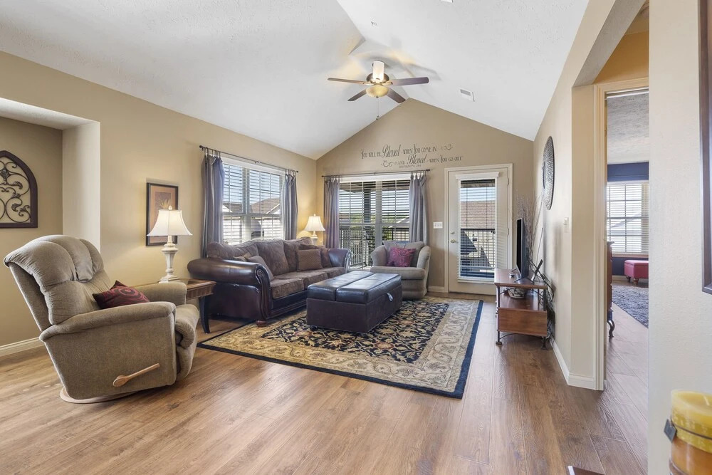 The Hogue Penthouse Unwind and Relax - featured photo