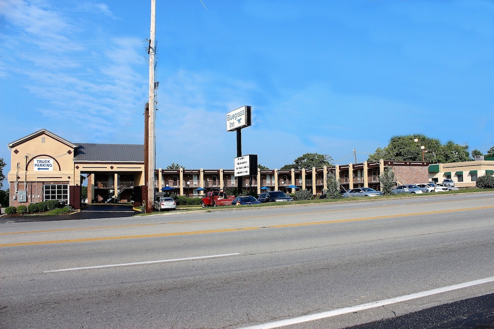 Bluegrass Inn - photo 40