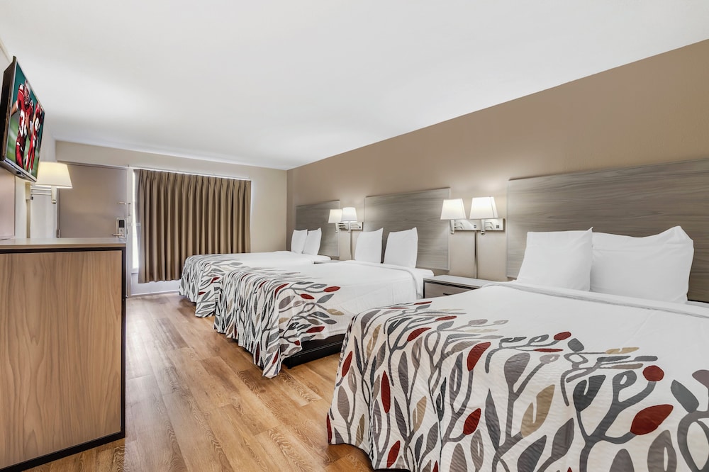 Red Roof Inn Stroudsburg - photo 14