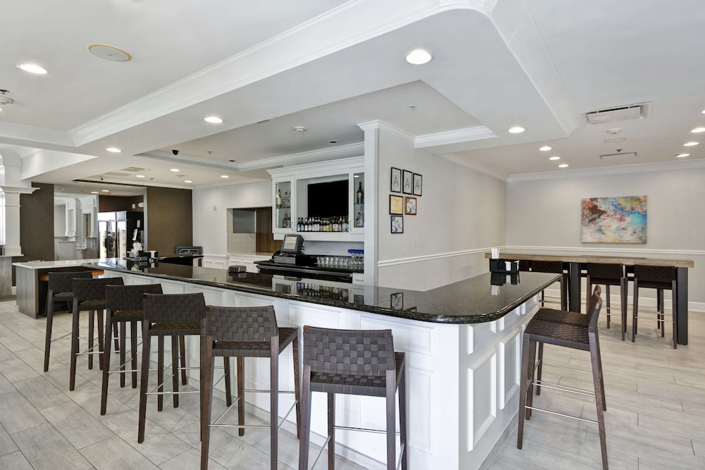 Hilton Garden Inn Gulfport Airport - photo 42