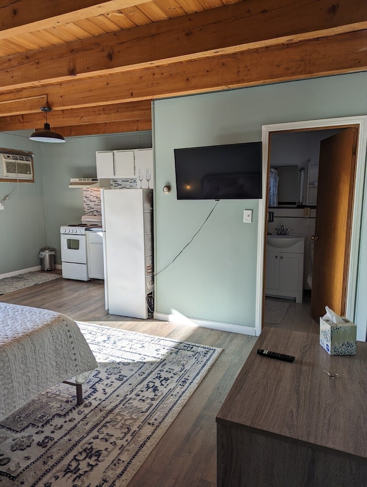 The Arsenal Inn - photo 9