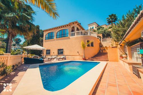 Villa Amelia by Abahana Villas — 4-Star Luxury Hotel in Teulada, Spain