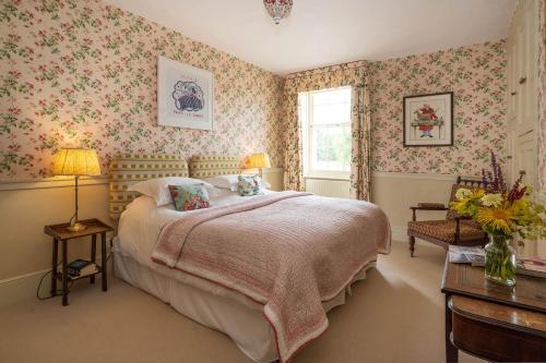 Bell Flat in Broughton Hall