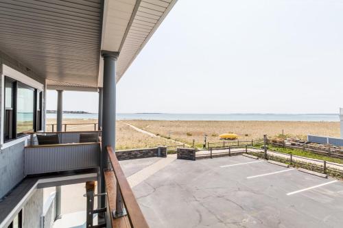 Lighthouse Suites at Pine Point - photo 53