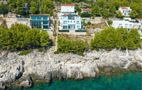 5 Bedroom Lovely Home In Smokvica — 5-Star Luxury Hotel in Smokvica, Croatia