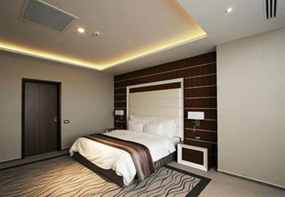 Premier Palace Hotel & Spa — Bucharest — photo 3