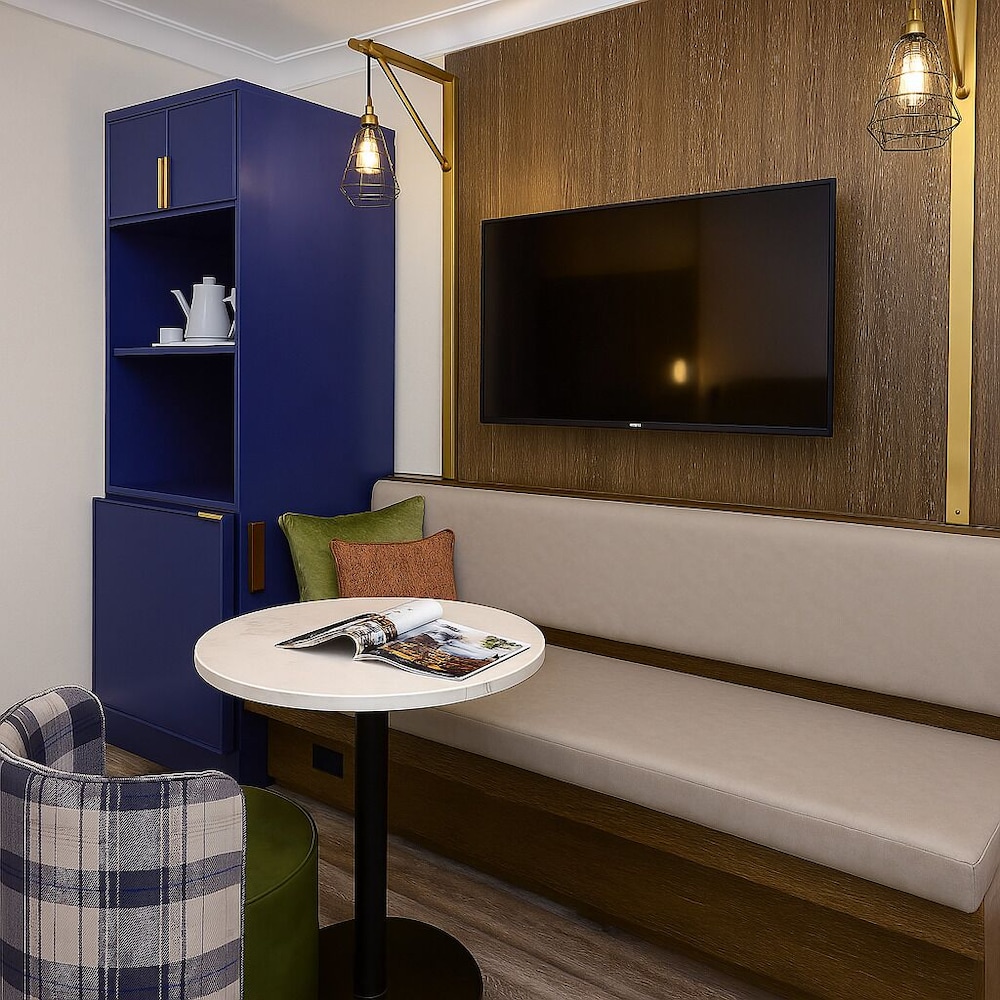 The Woodrose - photo 13