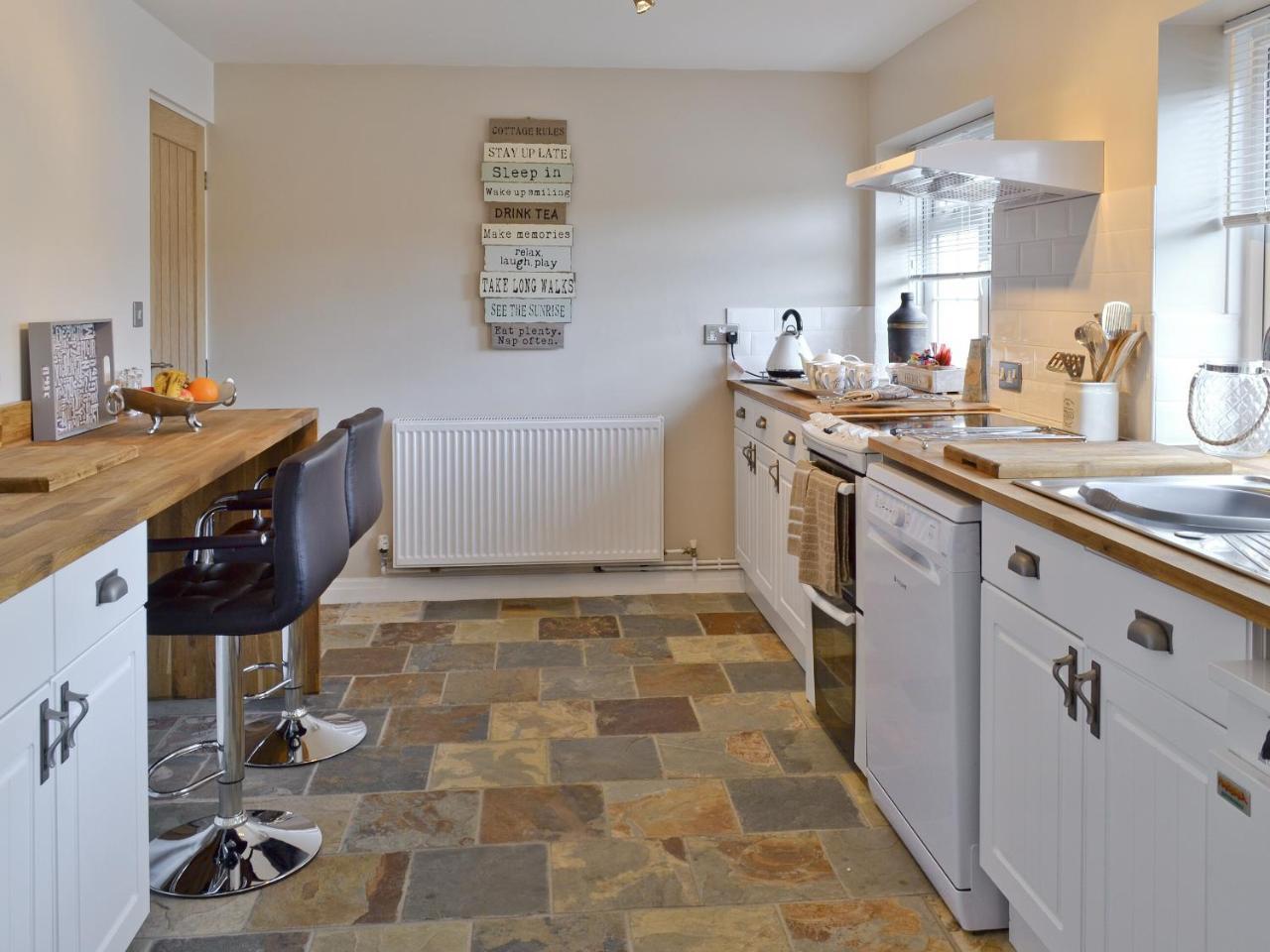 Willow Tree Cottage