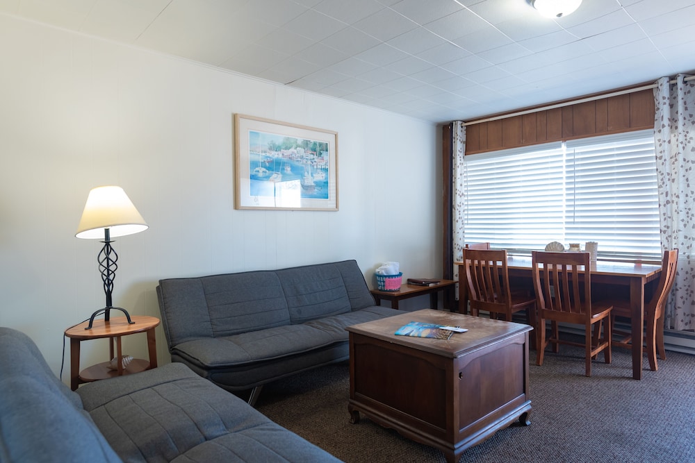 Terimore Motel Lodging By the Sea - photo 34