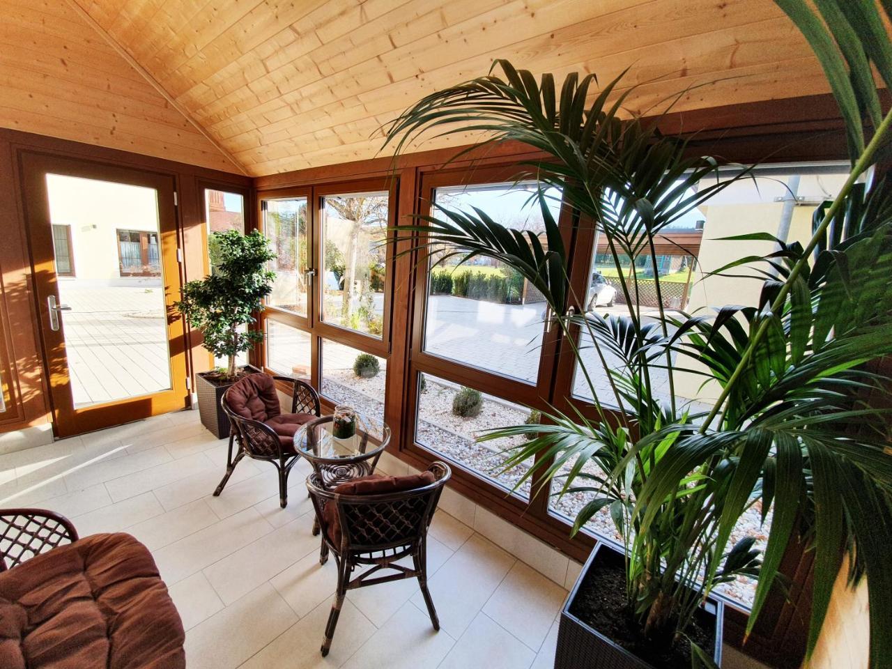Ferienhaus Zur Alten Gartnerei — hotel in Kirchberg Am Wechsel